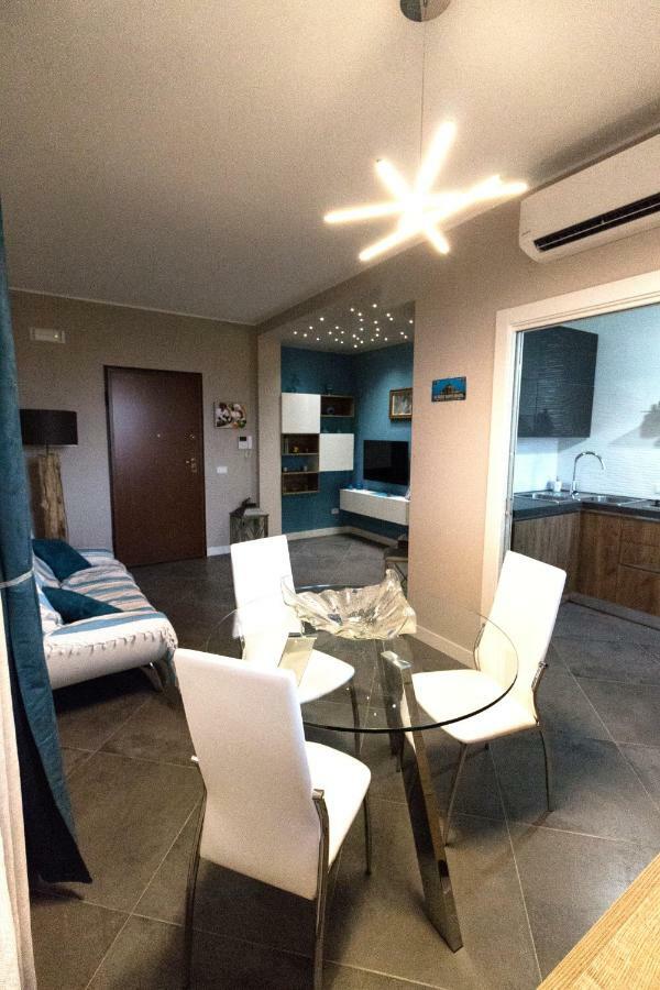 Ze-Vi Home Санта-Флавия Экстерьер фото